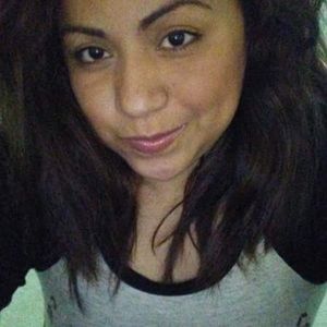 Meet your Posher, Ana mabel